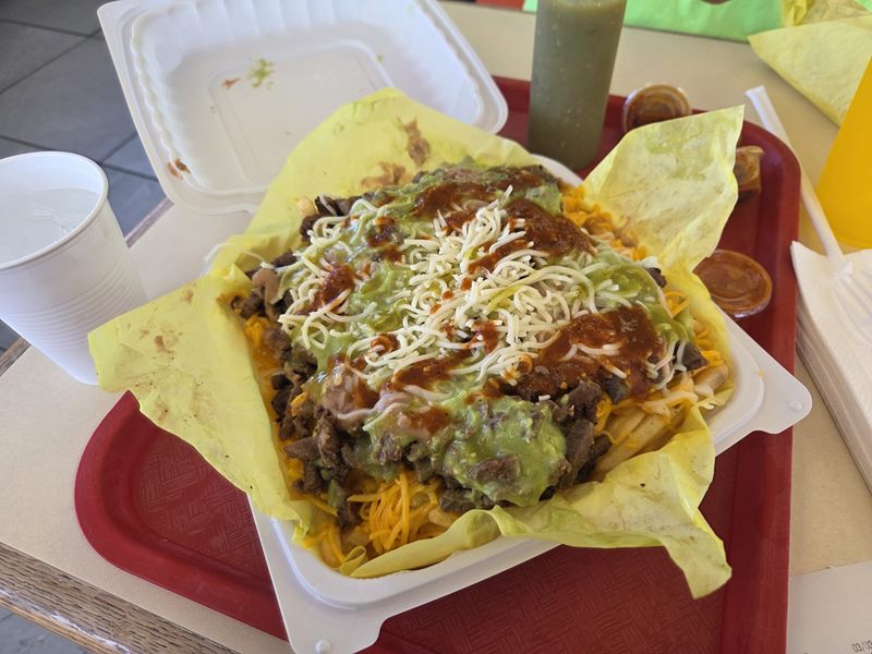 El Nuevo Milenio food